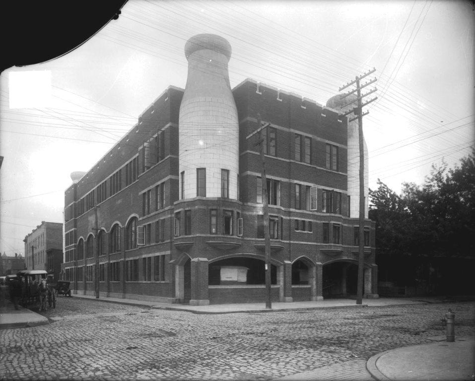 C1:143   Richmond Dairy Company building at Jefferson and Marshall Streets, Richmond, Virginia.   Carneal & Johnston Negative Collection  (LVA 10_0038_cj_032)