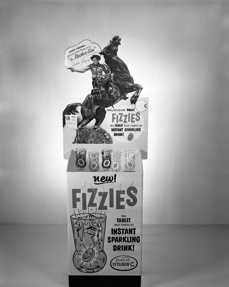 C1:112  Adolph B. Rice Studio Collection.  Continental Can Company, Fizzies tablets store display (LVA rice1927b)